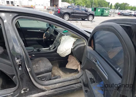 2015 Ford Fusion Se from USA, damaged, VIN 3FA6P0H71FR242592